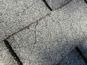 The zoomed image of cracked roof 